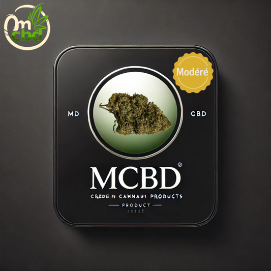 La fleur de CBD Critical est reconnue pour ses arômes intenses et riches en notes terreuses et florales, agrémentées d'une subtile touche d'épices. Cette variété, appréciée pour ses effets apaisants, offre une expérience de détente profonde, idéale pour atténuer le stress et favoriser la relaxation.
