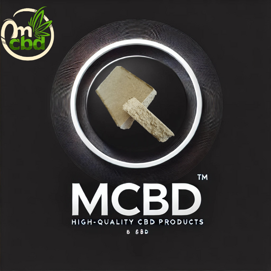 La résine de CBD Frozen est une résine aux arômes intenses et naturels, avec des notes de terre et de chanvre brut. Elle se distingue par ses effets relaxants profonds, idéale pour apaiser le corps et l’esprit en fin de journée.