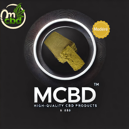 Le Pollen Sour Diesel CBD séduit par sa texture légère et son parfum caractéristique, mêlant des notes citronnées, terreuses et légèrement épicées. 