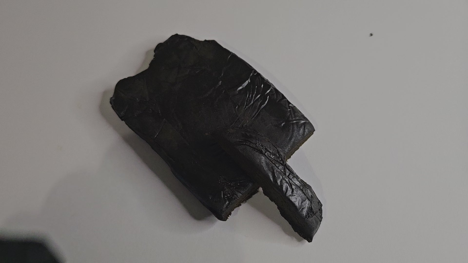 Découvrez la résine Banana Berry, une variété aux effets intenses qui allie puissance et caractère. Avec son goût fruité et marqué, elle s’adresse avant tout aux consommateurs expérimentés.