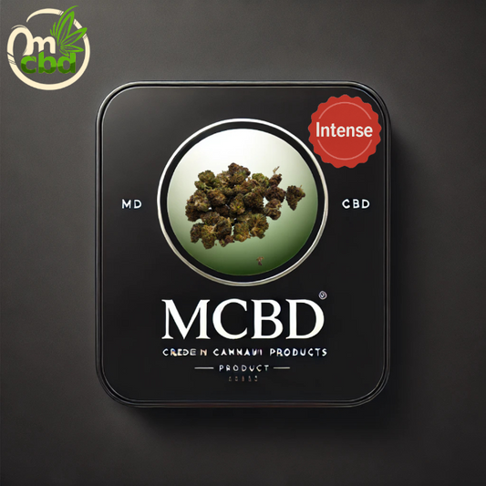 La Runtz CBD Small Bud est une fleur gourmande et colorée, disponible en petits bourgeons soigneusement sélectionnés. Dès l'ouverture, elle libère un bouquet éclatant de bonbons fruités, de raisin sucré et de notes tropicales douces — un profil aromatique aussi généreux que reconnaissable, inspiré de la célèbre variété américaine.