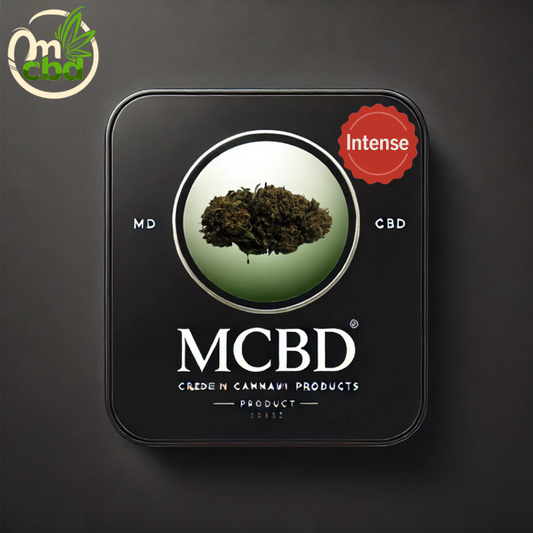 La Strawberry CBD séduit par ses arômes doux et fruités rappelant la fraise fraîche. Son profil intense en cannabinoïdes en fait une variété appréciée des connaisseurs en quête de sensations prononcées. 